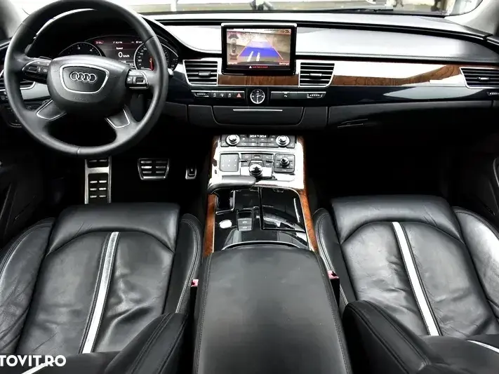 Audi A8 3.0 TDI DPF quattro Tiptronic