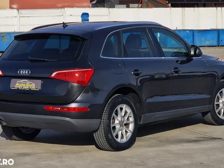 Audi Q5 8R