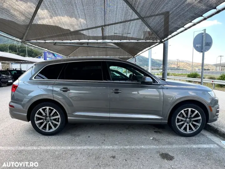 Audi Q7 4M