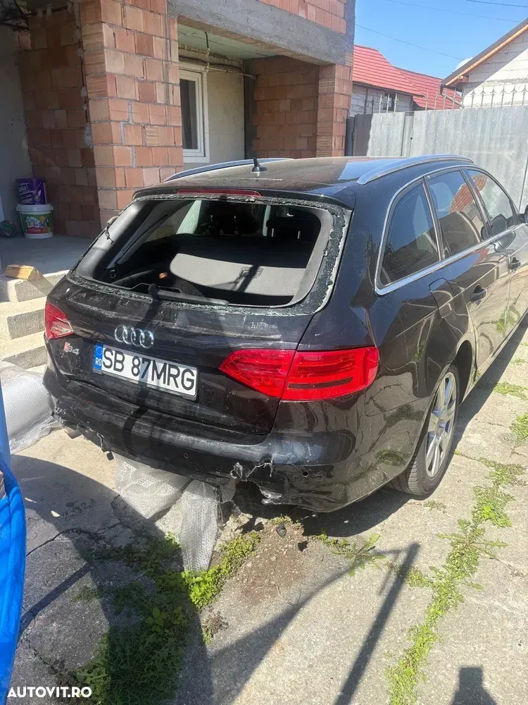 Audi A4 Limuzina B8 2.0 TDI Multitronic — imagine 5