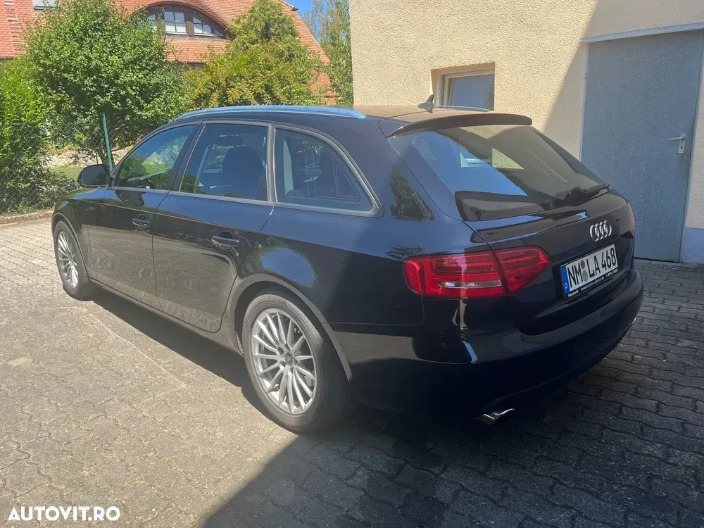 Audi A4 Avant B8 2.0 TFSI Attraction — imagine 4