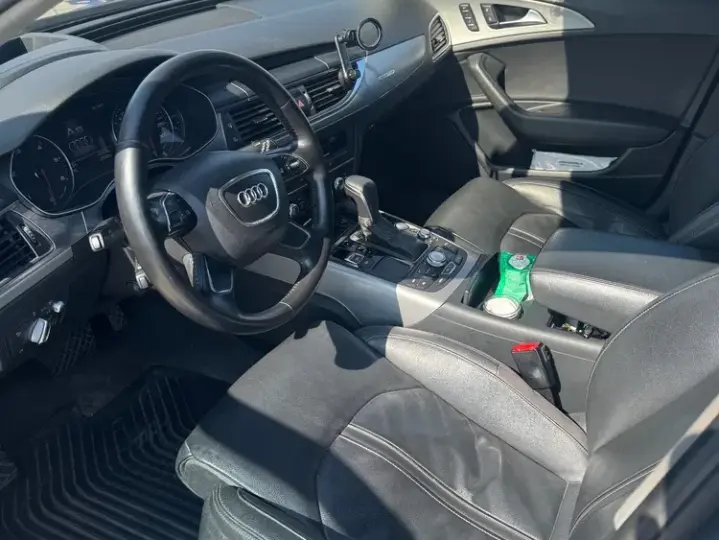 Audi A6 Avant C7 3.0 TDI DPF quattro S tronic