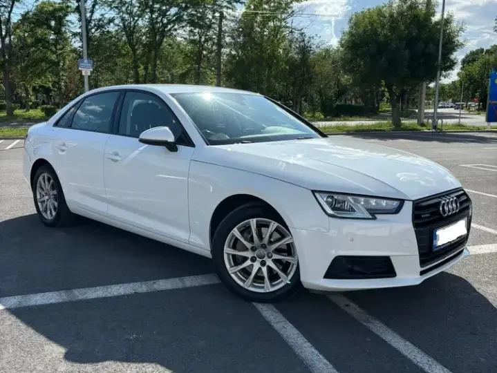 Audi A4 Limuzina B9