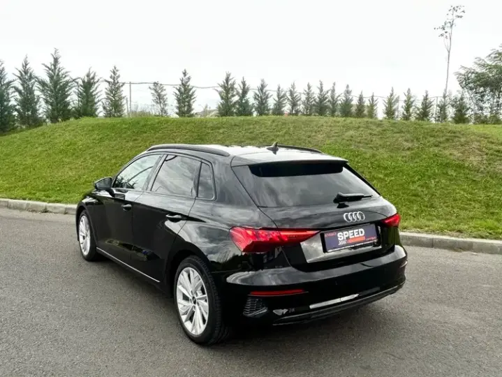 Audi A3 Sportback 8Y 1.5 35 TFSI MHEV S tronic Advanced