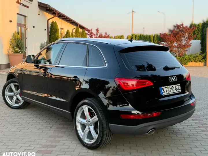 Audi Q5 8R 2.0 TDI Quattro S tronic