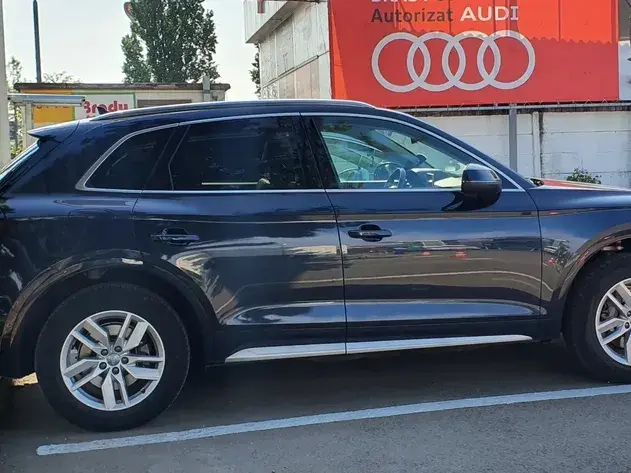 Audi Q5 FY 2.0 TDI Quattro S tronic Sport