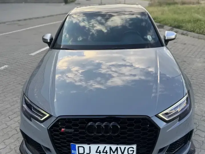 Audi RS3 8V