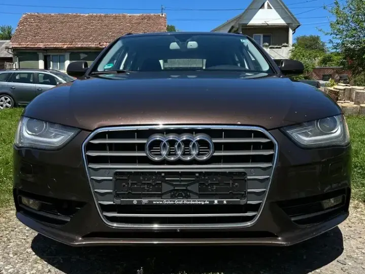 Audi A4 Limuzina B8