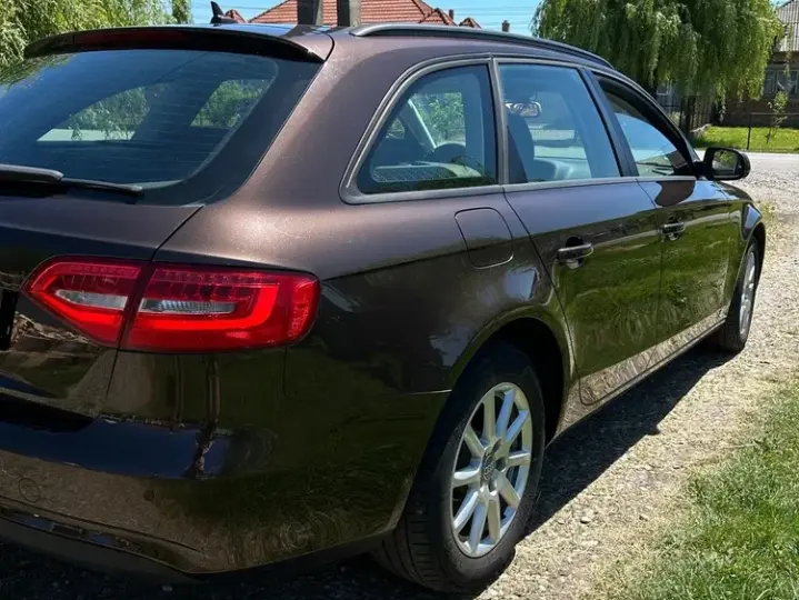 Audi A4 Limuzina B8