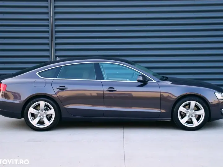 Audi A5 Limuzina