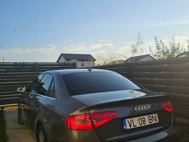 Audi A4 Limuzina B8 2.0 TDI DPF Ambition