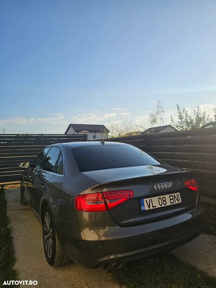 Audi A4 Limuzina B8 2.0 TDI DPF Ambition — imagine 3