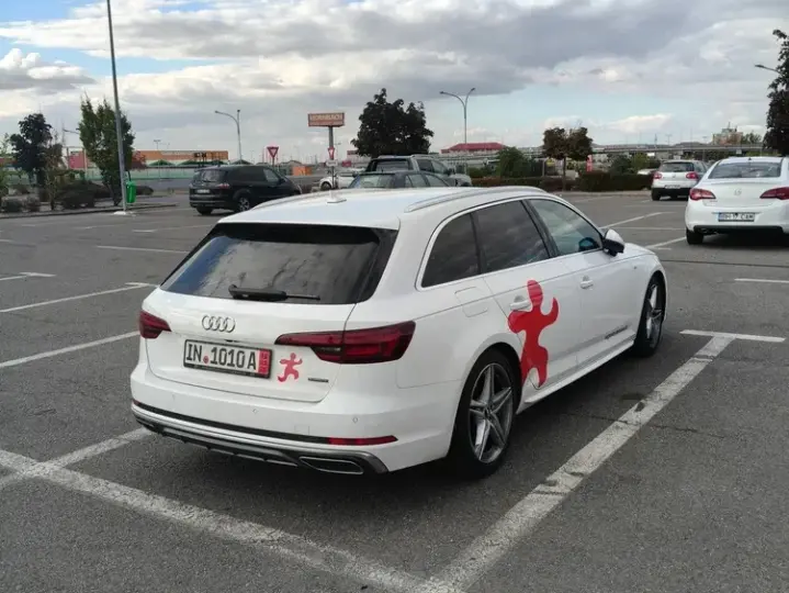 Audi A4 Limuzina B9
