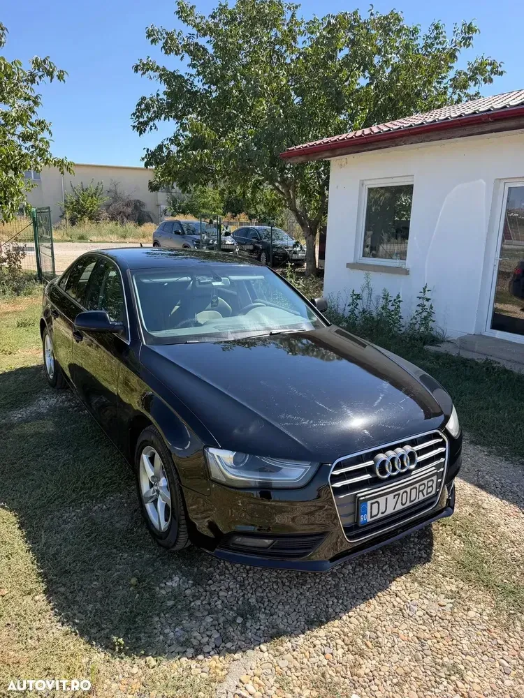 Audi A4 Limuzina B8 2.0 TDI Multitronic — imagine 3