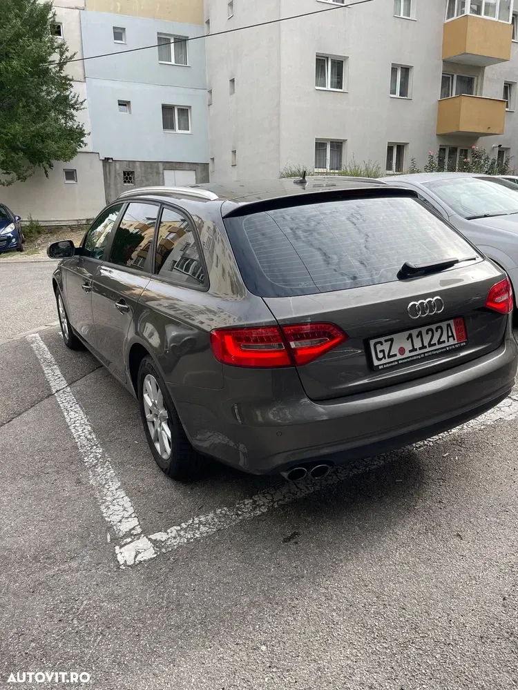 Audi A4 Avant 2.0 TDI DPF multitronic Attraction — imagine 4