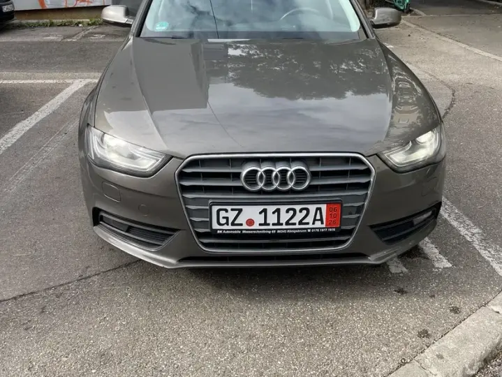 Audi A4 Avant 2.0 TDI DPF multitronic Attraction