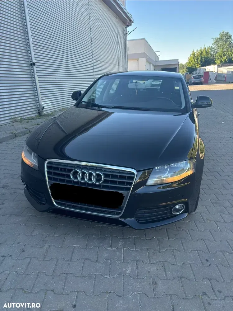 Audi A4 Limuzina B8 2.0 TDI B8 — imagine 2