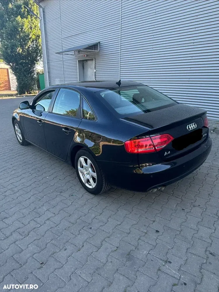 Audi A4 Limuzina B8 2.0 TDI B8 — imagine 3