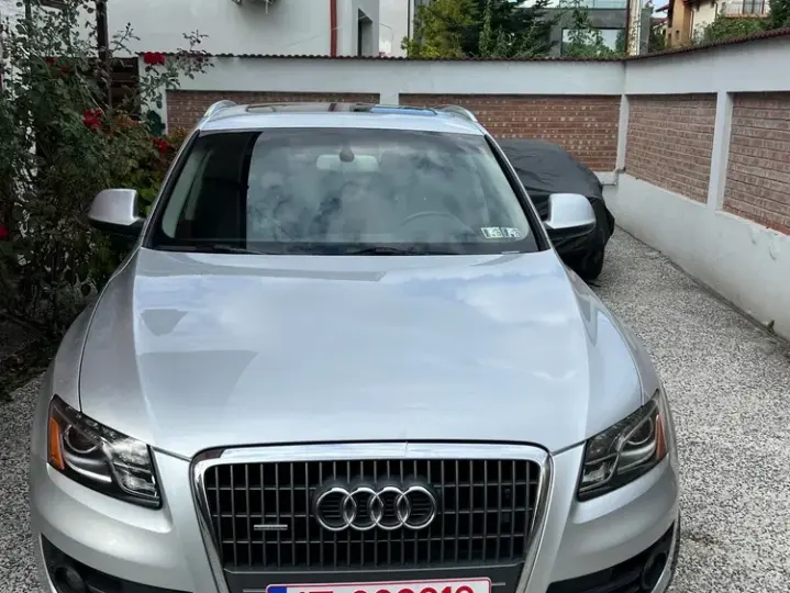Audi Q5 8R