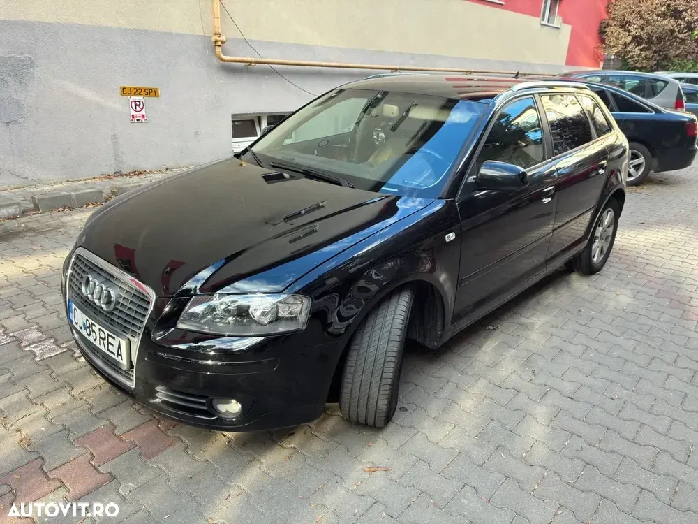 Audi A3 Sportback 8P 1.9 TDI Ambiente — imagine 3