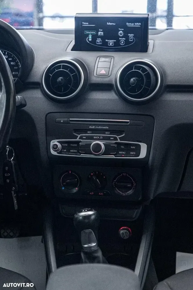 Audi A1 Sportback GB 25 TFSI S line — imagine 4
