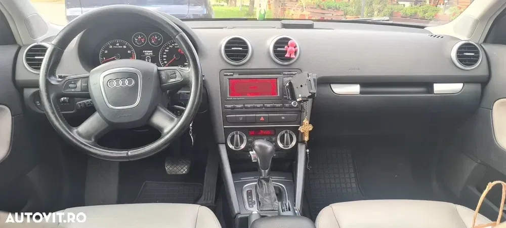 Audi A3 Sportback 8P 1.4 TFSI S tronic Attraction — imagine 5