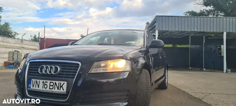 Audi A3 Sportback 8P 1.4 TFSI S tronic Attraction — imagine 2