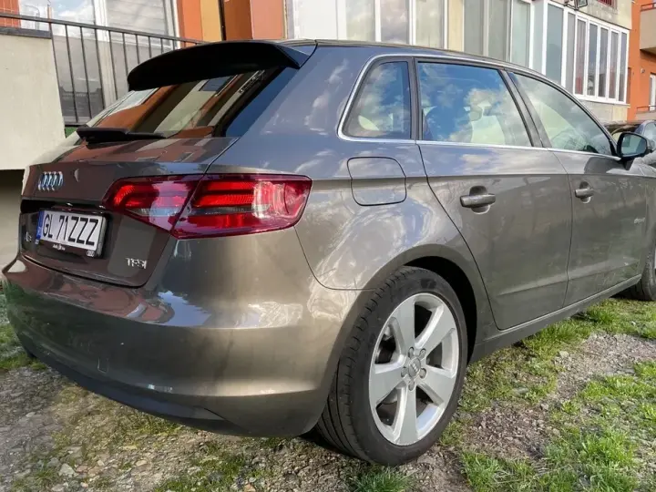 Audi A3 Sportback 8V 1.4 TFSI Attraction