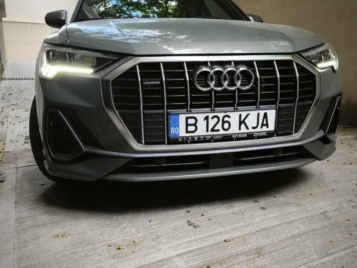 Audi Q3 F3 2.0 40 TFSI S tronic quattro S Line