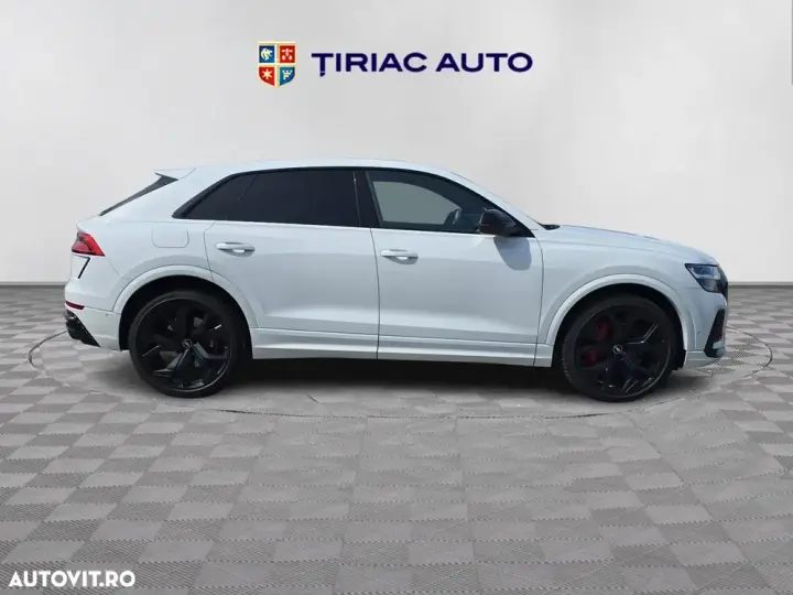 Audi RS Q8 4.0 TFSI quattro MHEV Tiptronic