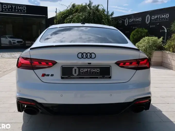 Audi RS5