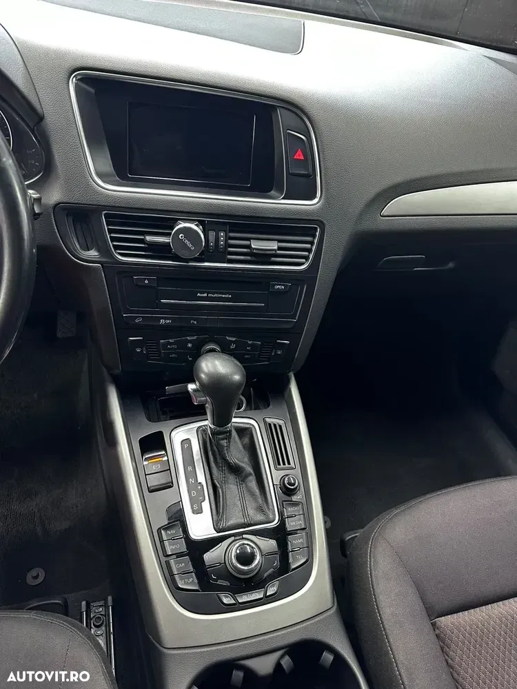 Audi Q5 8R 2.0 TDI Quattro clean — imagine 6