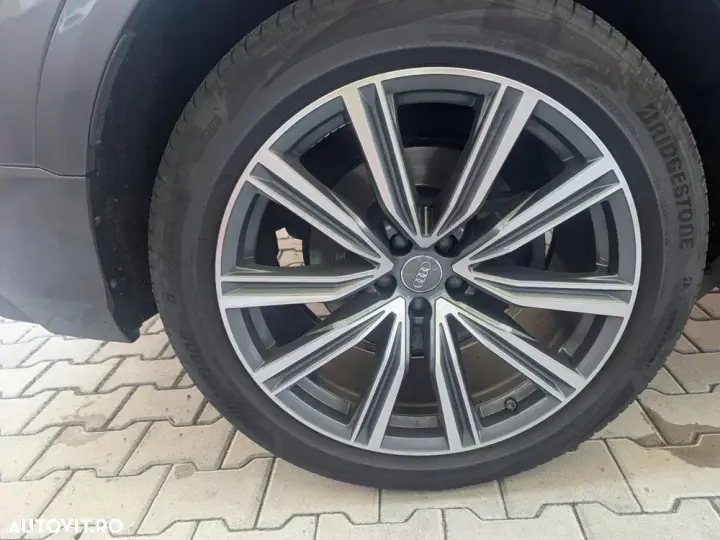 Audi Q8 3.0 50 TDI quattro Tiptronic MHEV