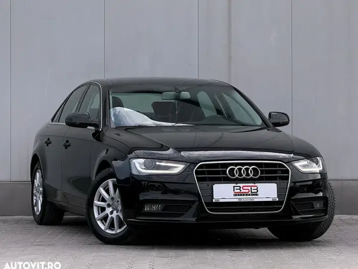 Audi A4 Limuzina B8 2.0 TDI DPF multitronic Attraction