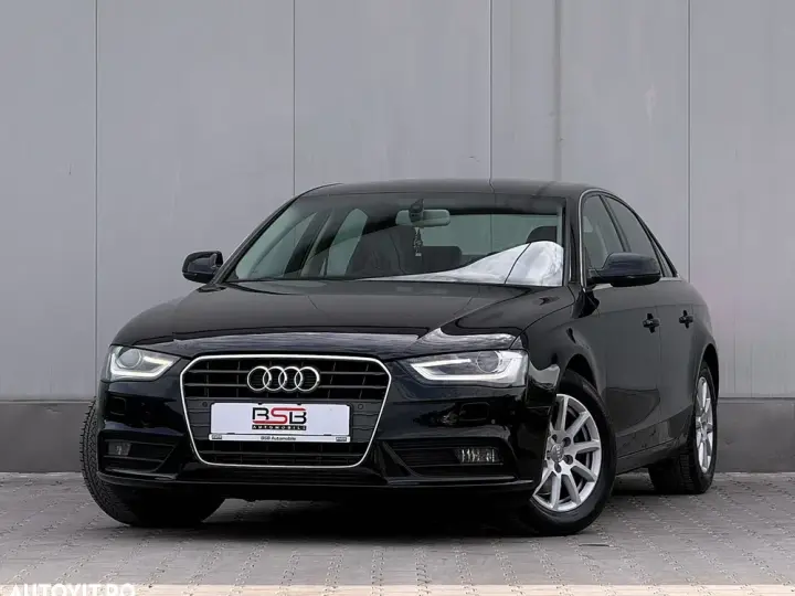 Audi A4 Limuzina B8 2.0 TDI DPF multitronic Attraction