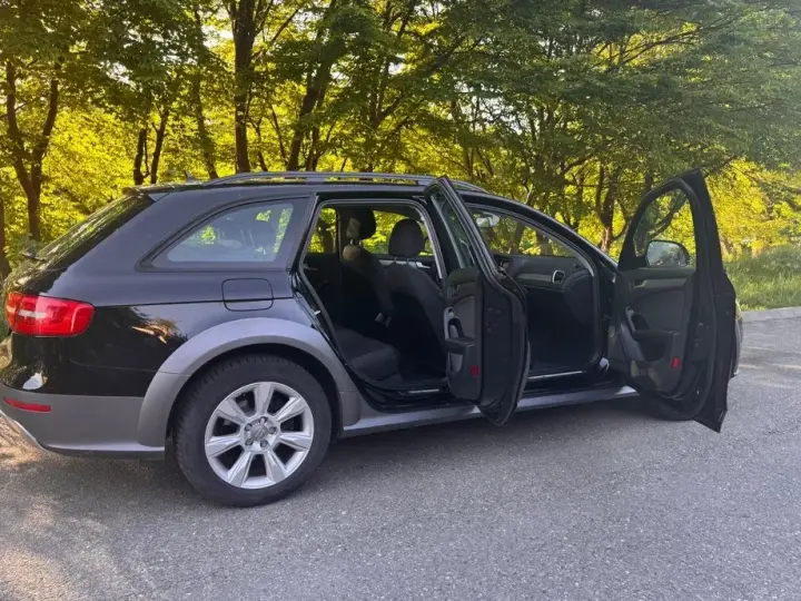 Audi A4 Allroad B8 2.0 TDI