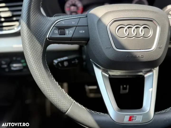 Audi Q5 FY 45 TFSI quattro S tronic S line