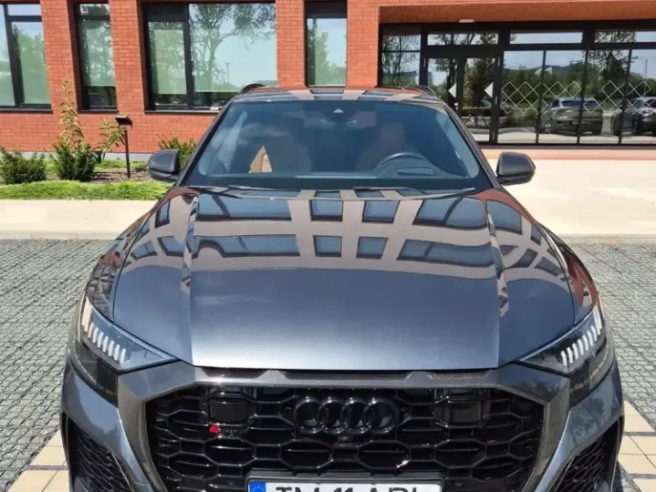 Audi RS Q8