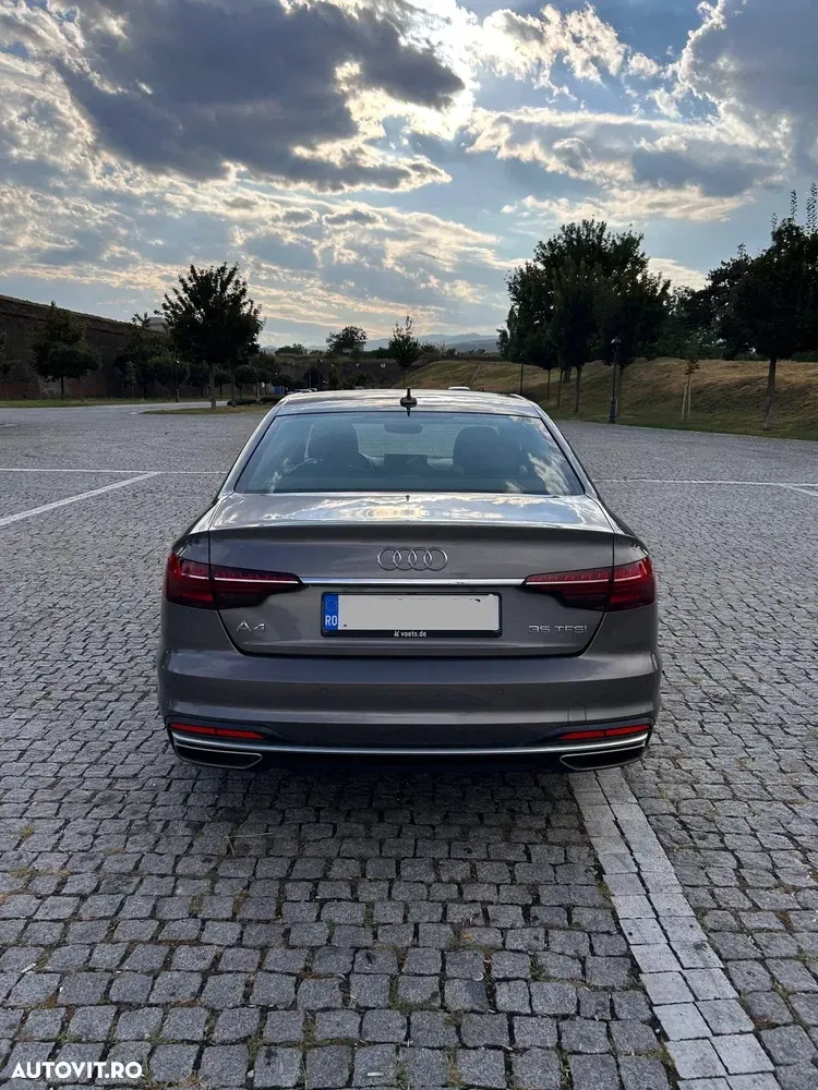 Audi A4 Limuzina 35 TFSI S tronic MHEV S Line — imagine 4
