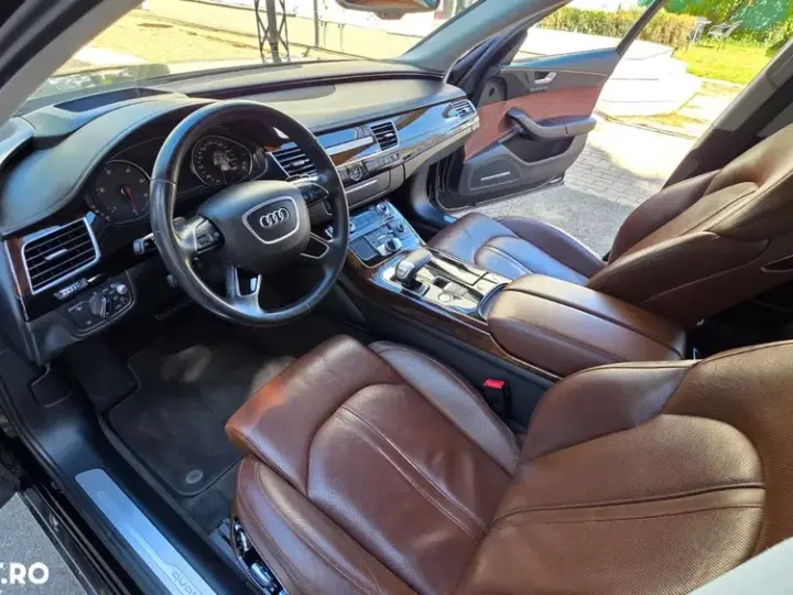 Audi A8 D4