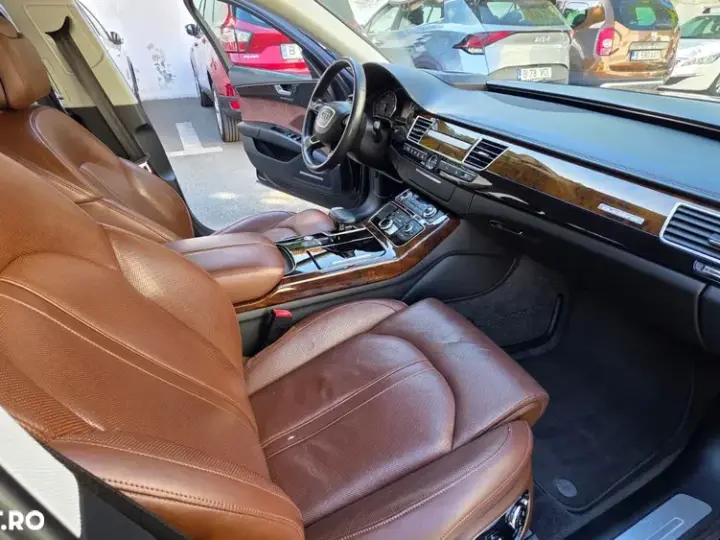 Audi A8 D4