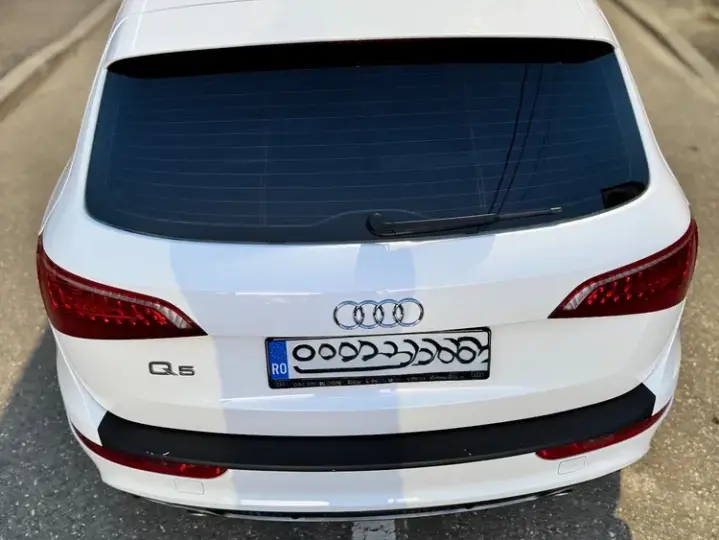 Audi Q5 8R
