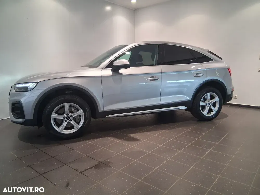 Audi Q5 FY 40 TDI quattro S tronic MHEV Advanced — imagine 2