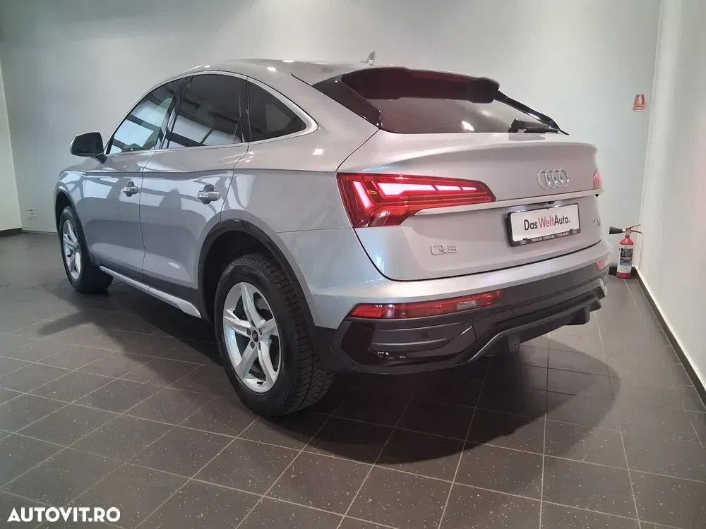 Audi Q5 FY 40 TDI quattro S tronic MHEV Advanced — imagine 3