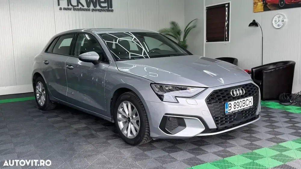 Audi A3 Sportback 8Y 1.6 30 TDI Basic — imagine 3