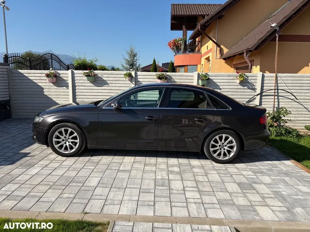 Audi A4 Limuzina B8 2.0 TDI B8 — imagine 3
