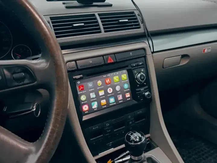 Audi A4 Limuzina B7