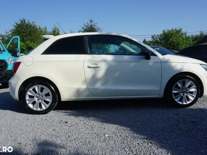 Audi A1 3-portiere 8X 1.2 TFSI Ambition