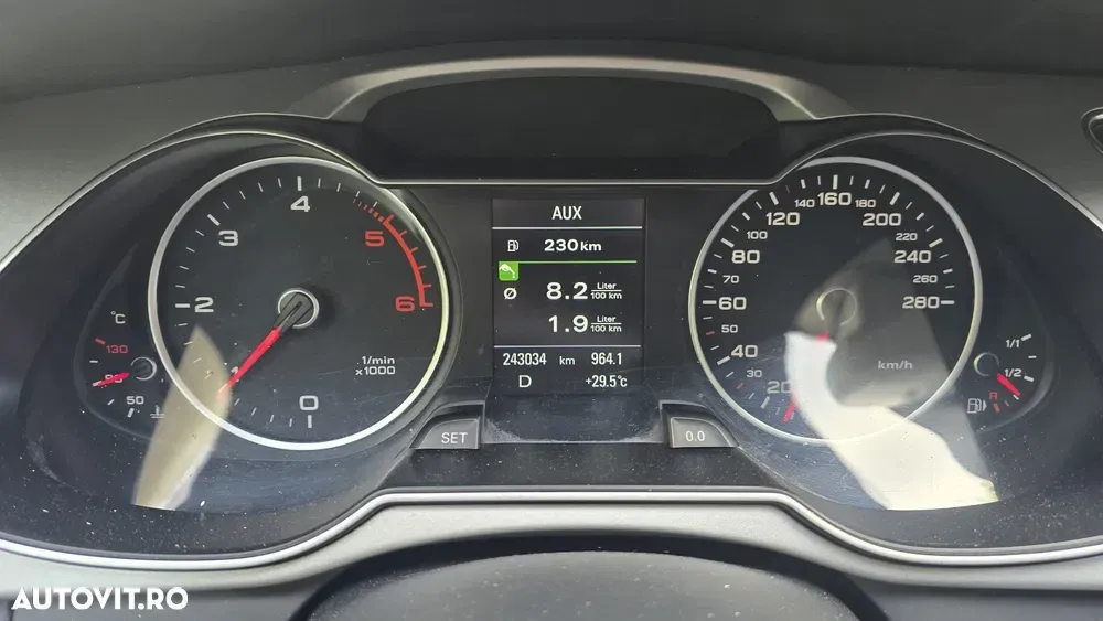 Audi A4 Limuzina B8 2.0 TDI Multitronic — imagine 4