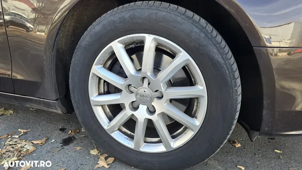 Audi A4 Limuzina B8 2.0 TDI Multitronic — imagine 3